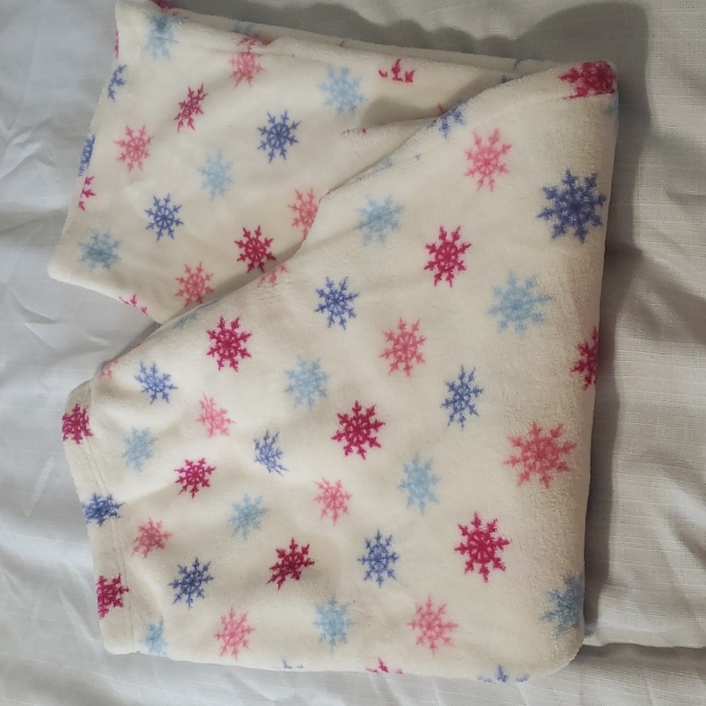 Thick Soft Snowflake PJ Pants Tote 3
